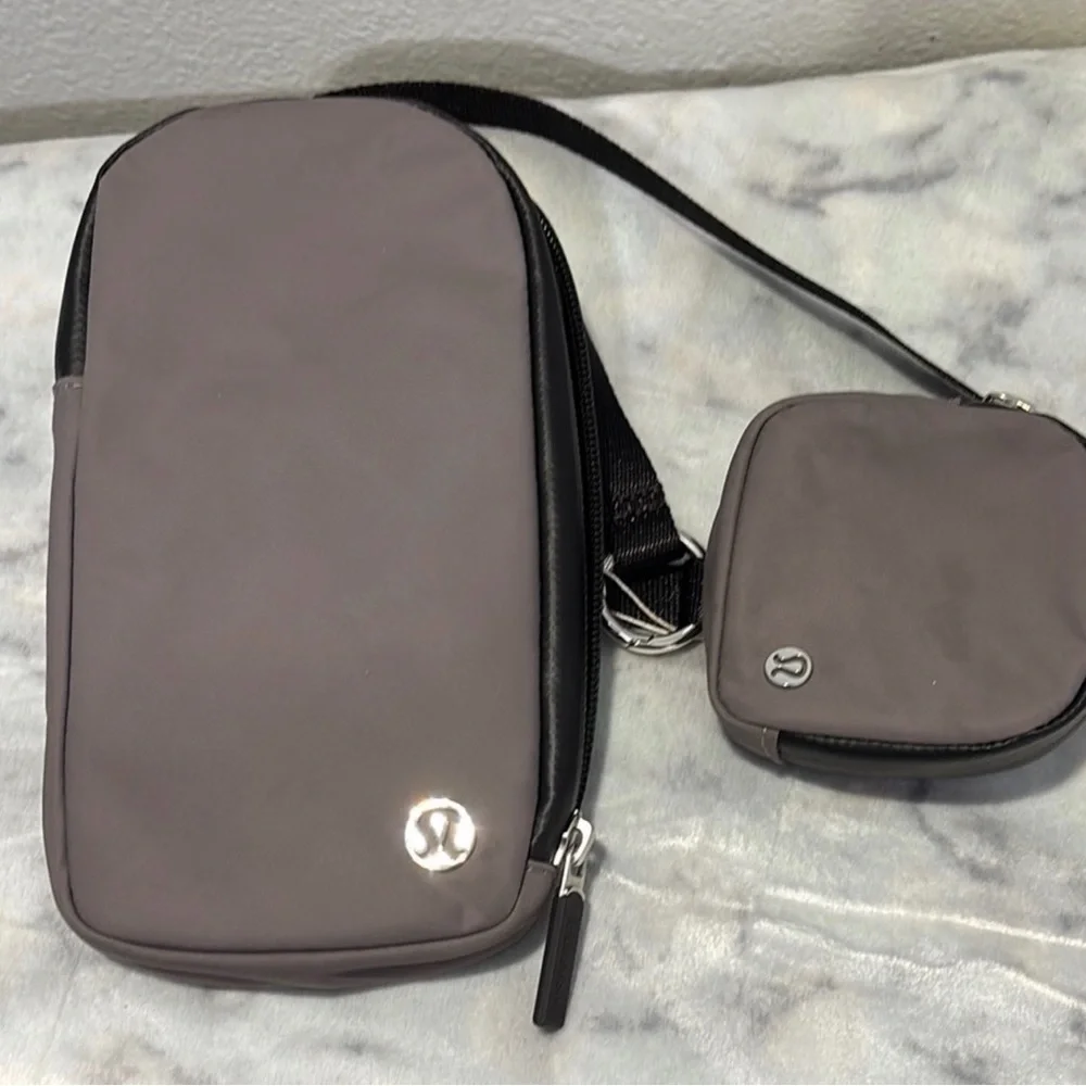 lululemon athletica Gray Phone Case